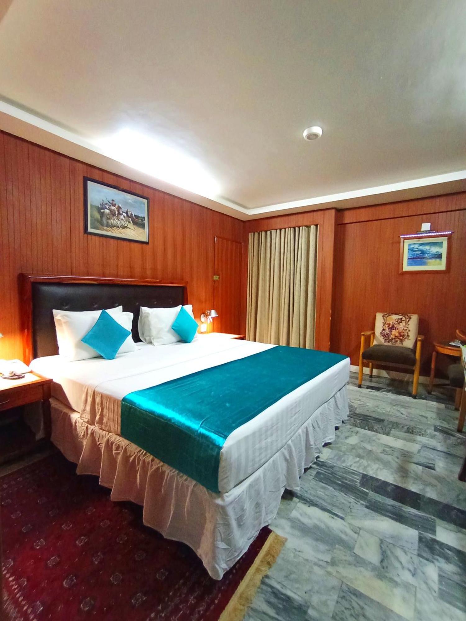 Hotel One Karachi Ngoại thất bức ảnh