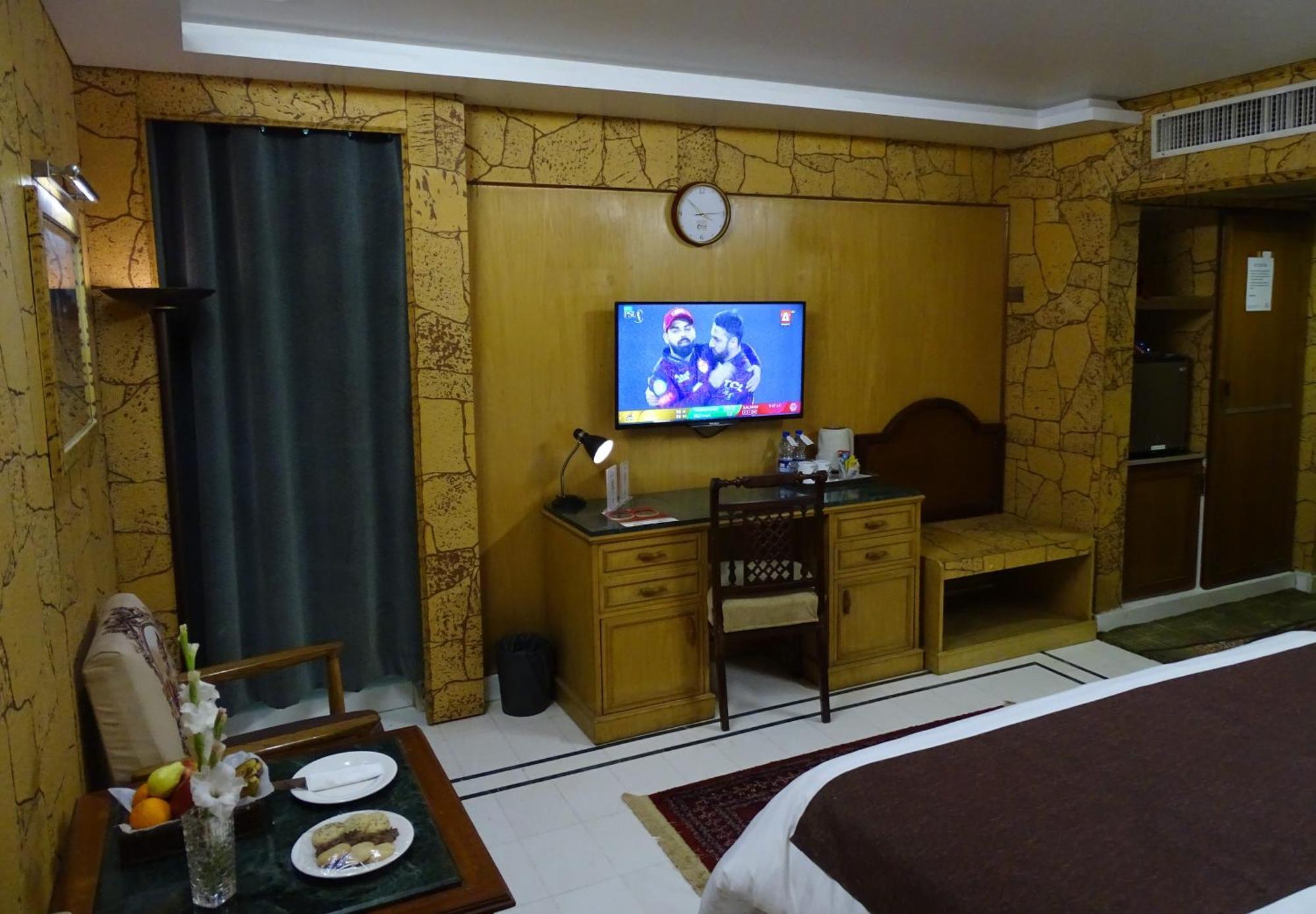 Hotel One Karachi Ngoại thất bức ảnh